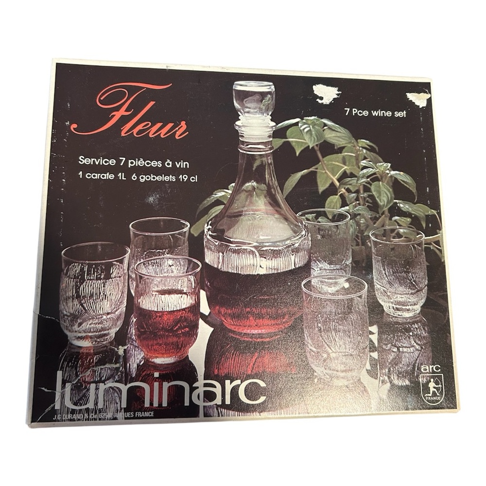 Vintage Luminarc Fleur7 PC wine set made in France NIB